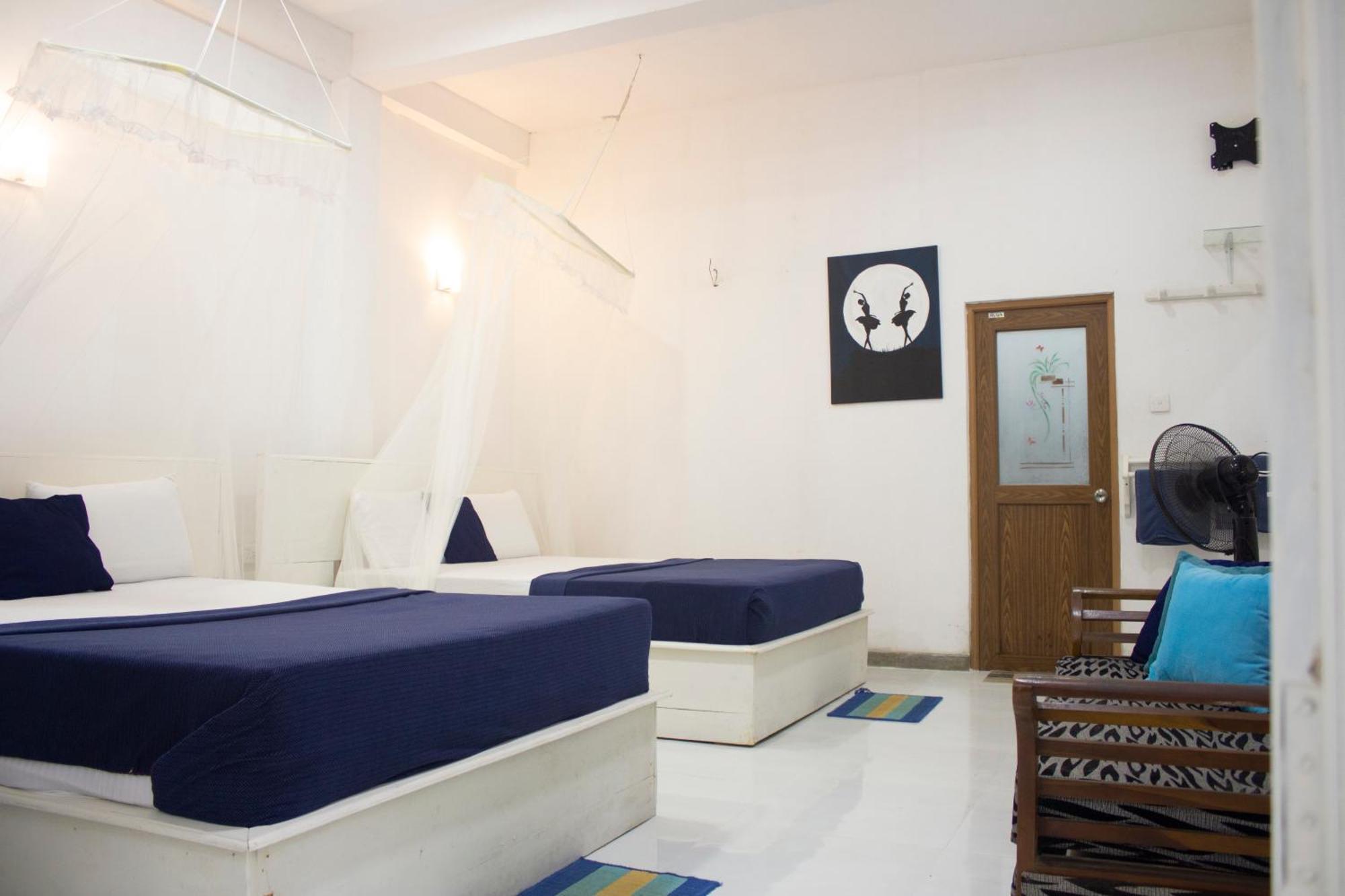 Hotel Ella Walkers Nest Exterior foto